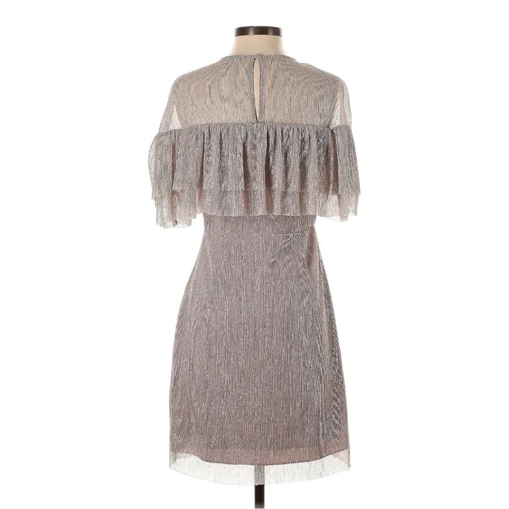 Gianni Bini Cream Silver‎ Flutter Sleeve Mini Dress